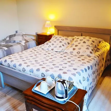 Maison Spacieuse A Avec Piscine Privee Semesterbostad *