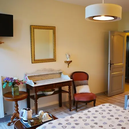 Maison Spacieuse A Avec Piscine Privee Semesterbostad *